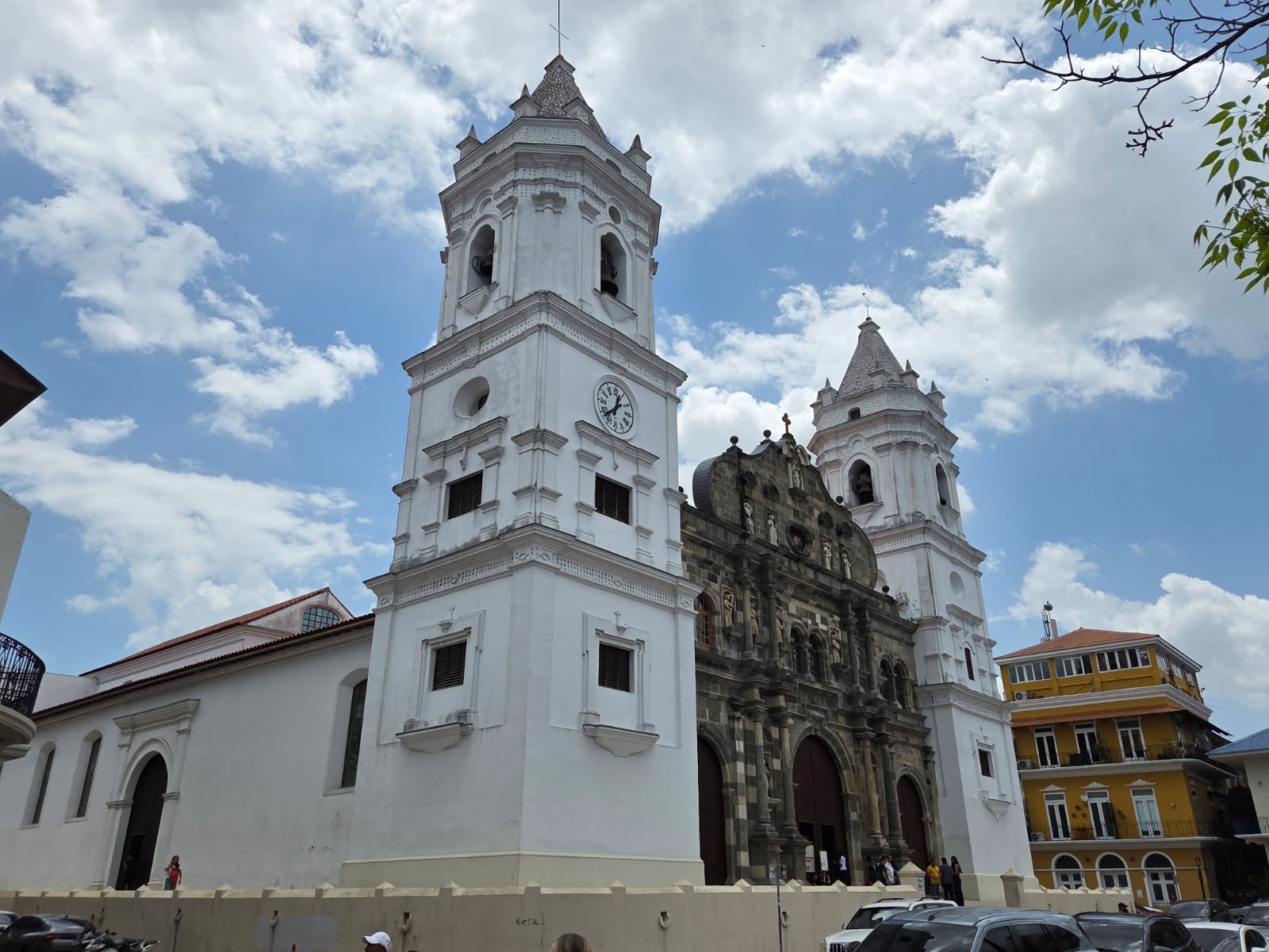 Michael Vater Esq Traveling Lawyer Panama